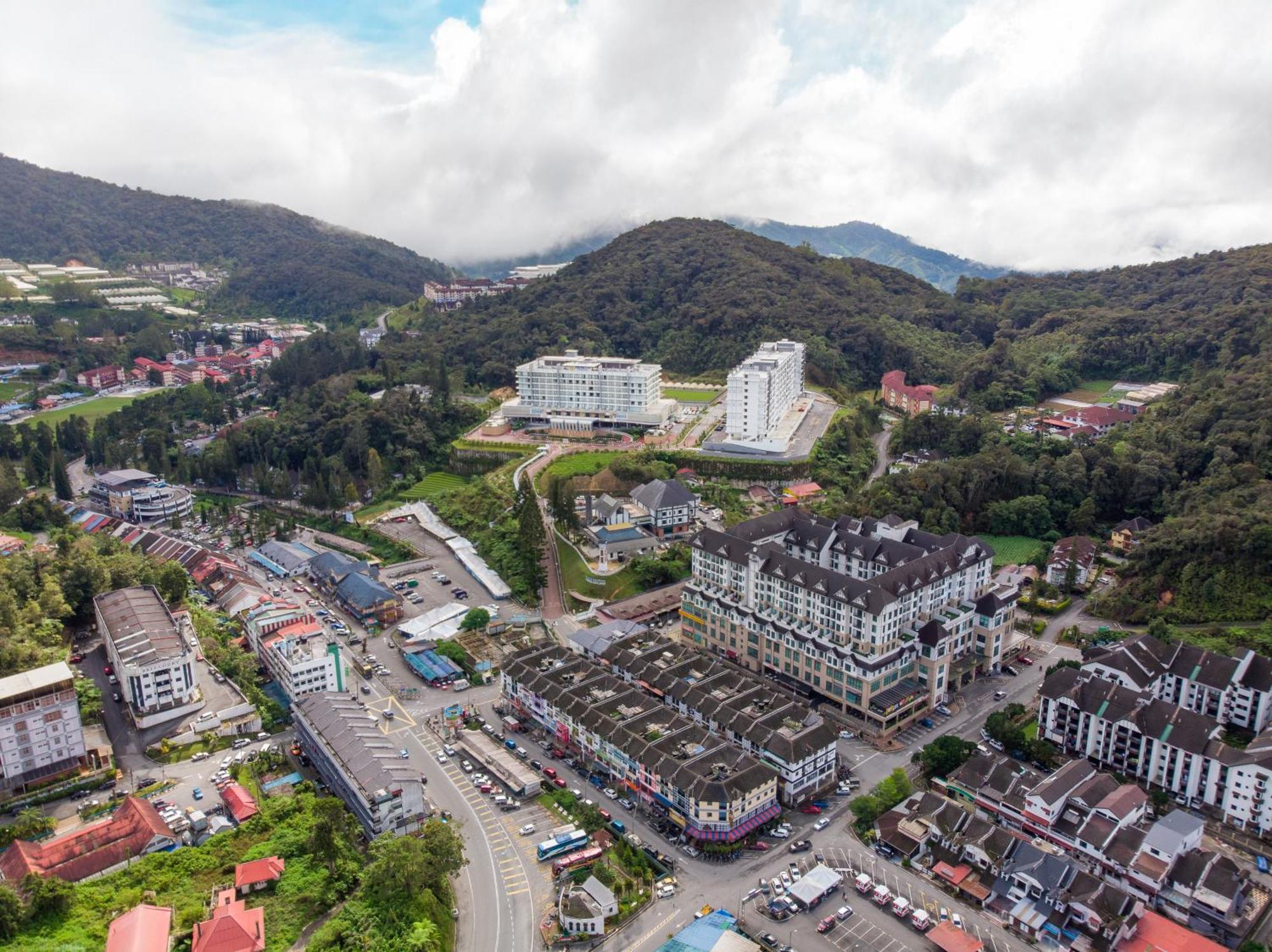 Zenith Suites Cameron 丹那拉打 外观 照片