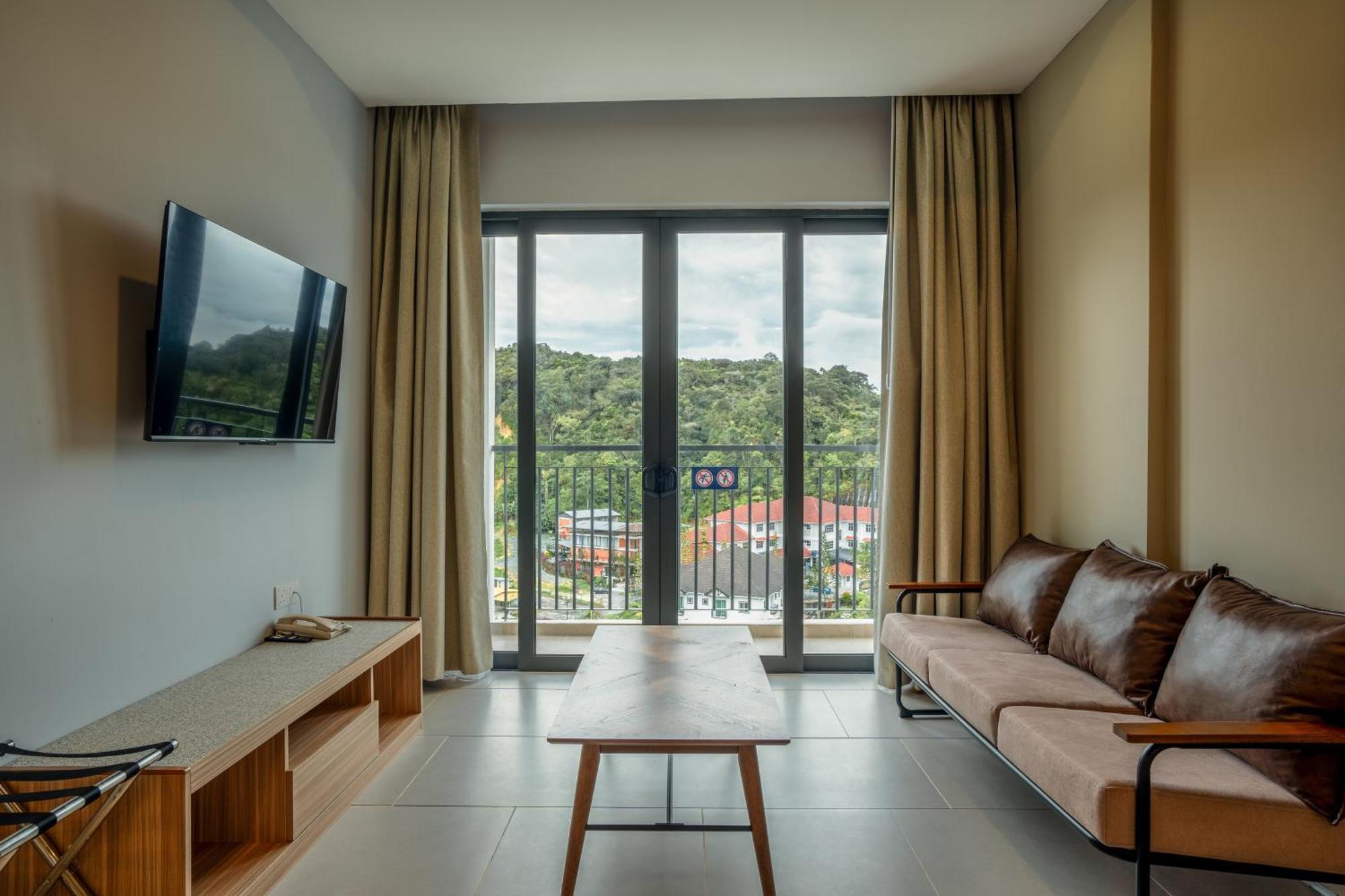Zenith Suites Cameron 丹那拉打 外观 照片