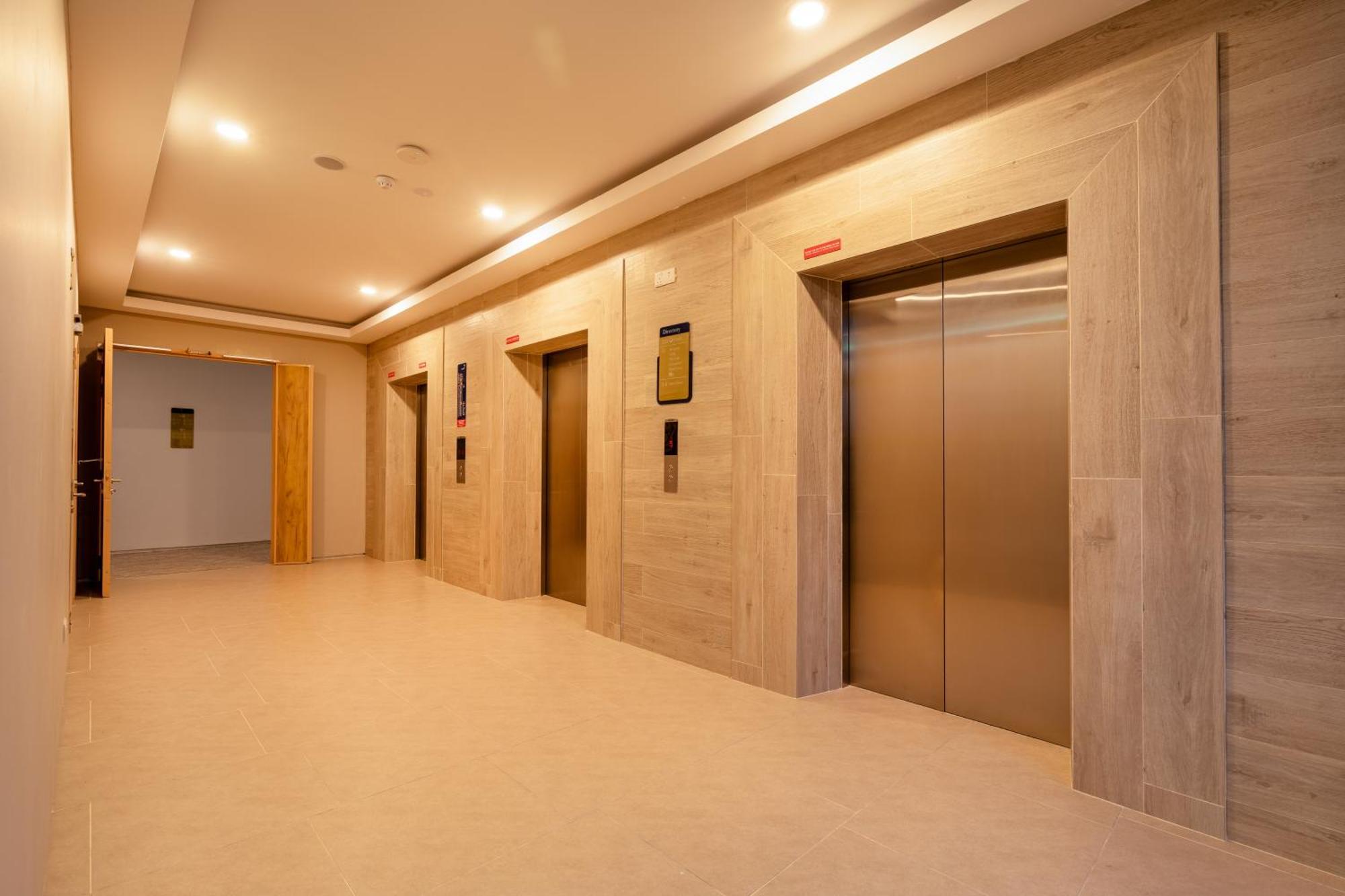 Zenith Suites Cameron 丹那拉打 外观 照片