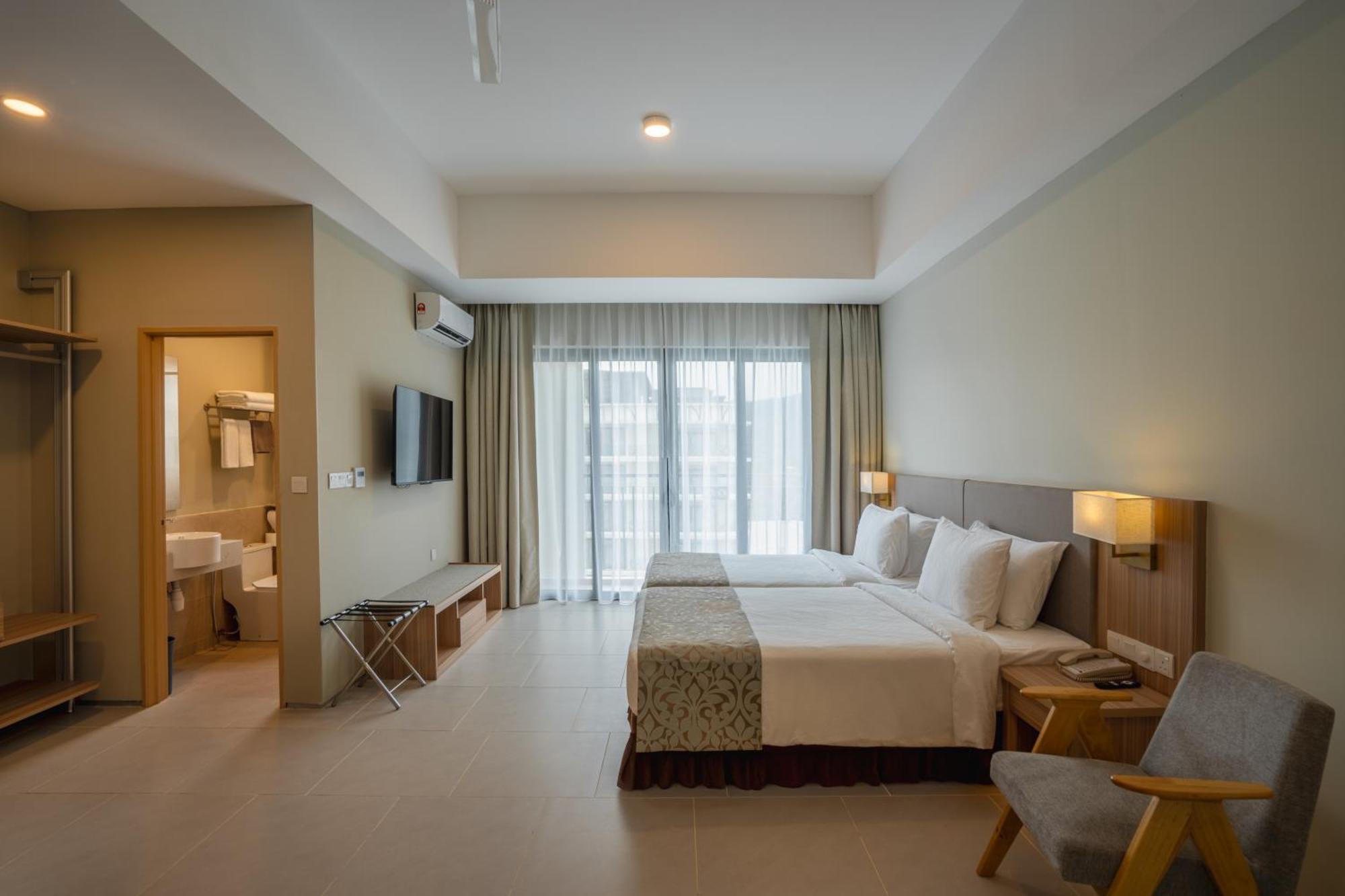 Zenith Suites Cameron 丹那拉打 外观 照片