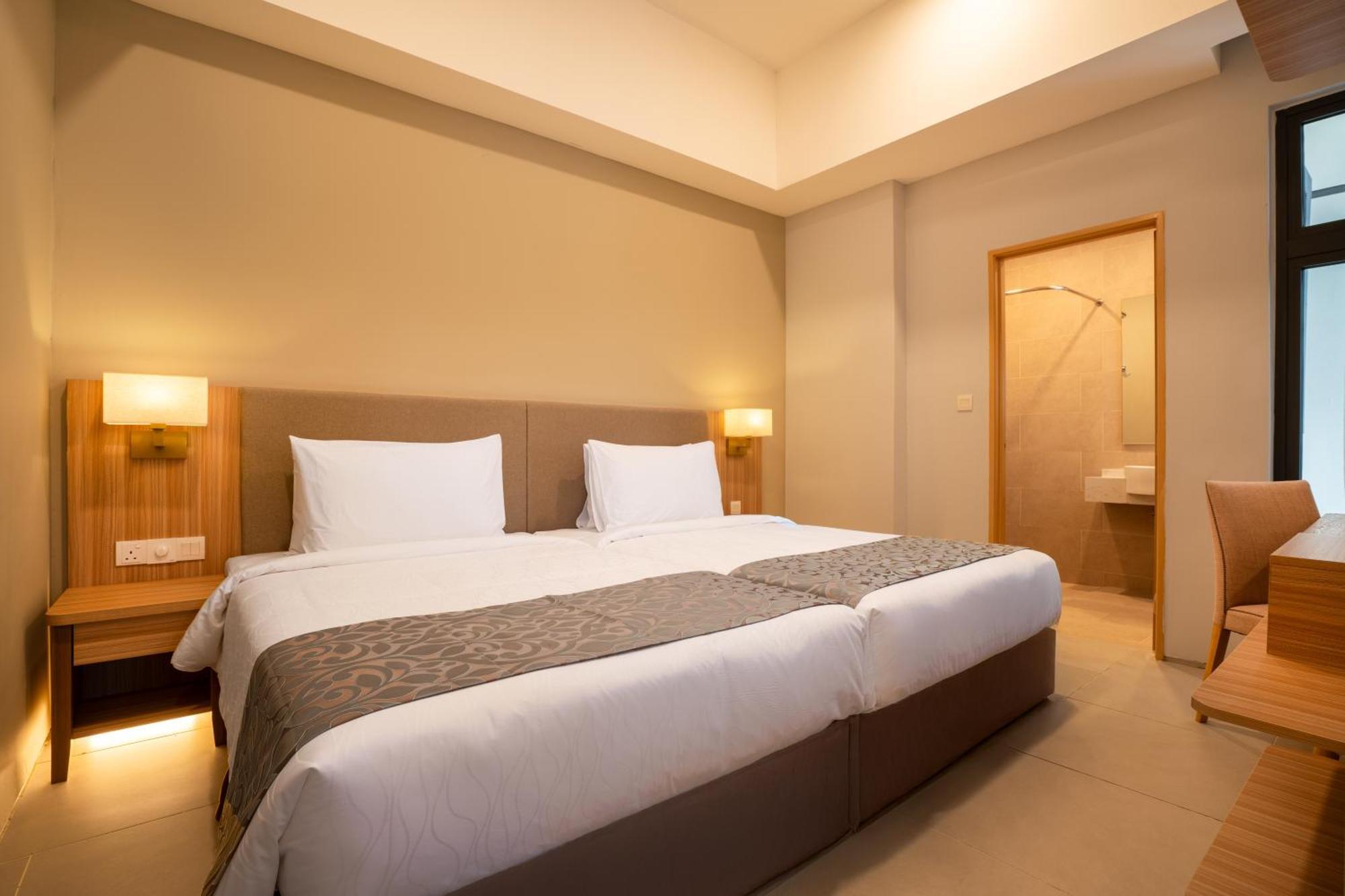 Zenith Suites Cameron 丹那拉打 外观 照片