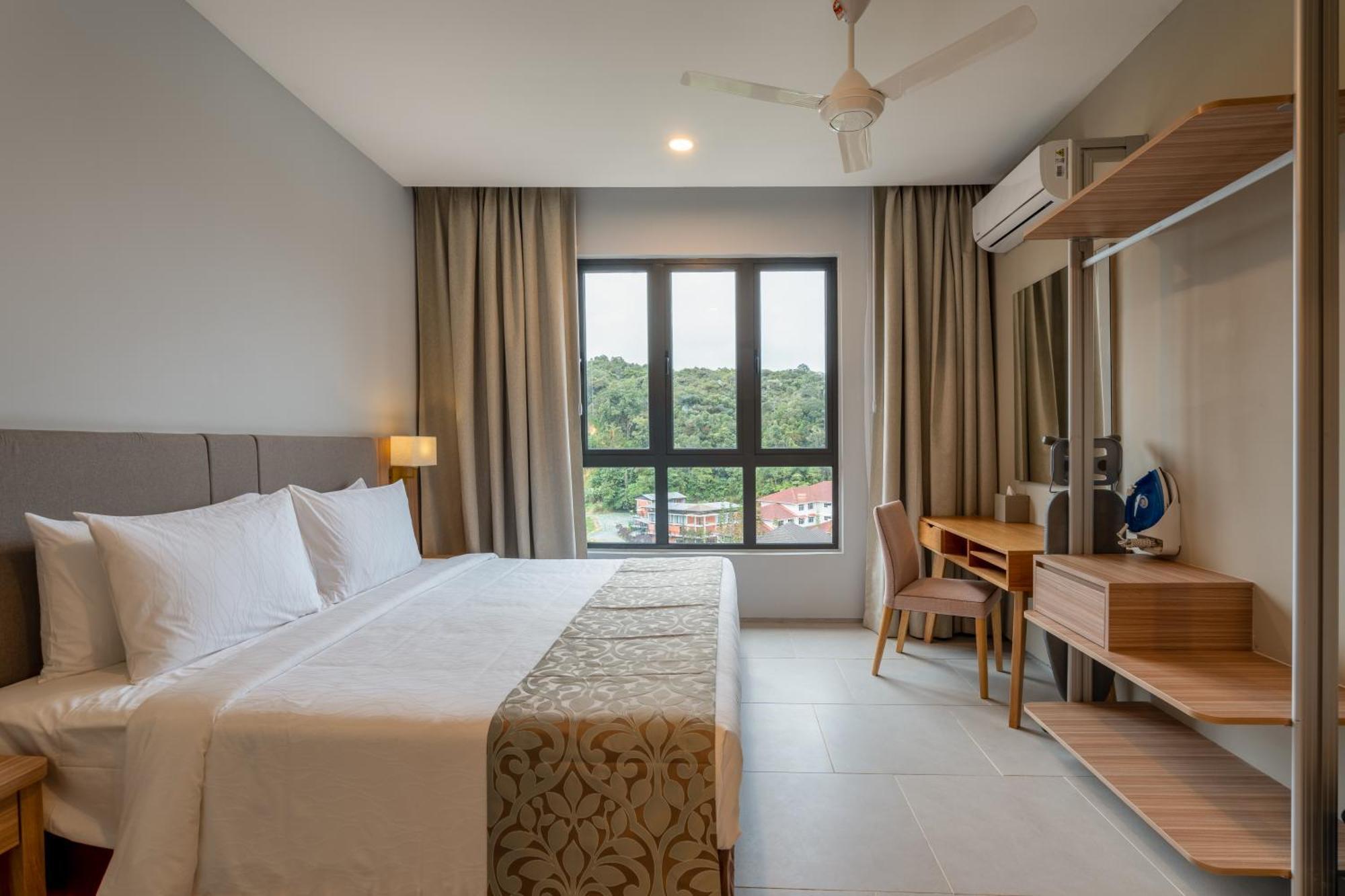 Zenith Suites Cameron 丹那拉打 外观 照片