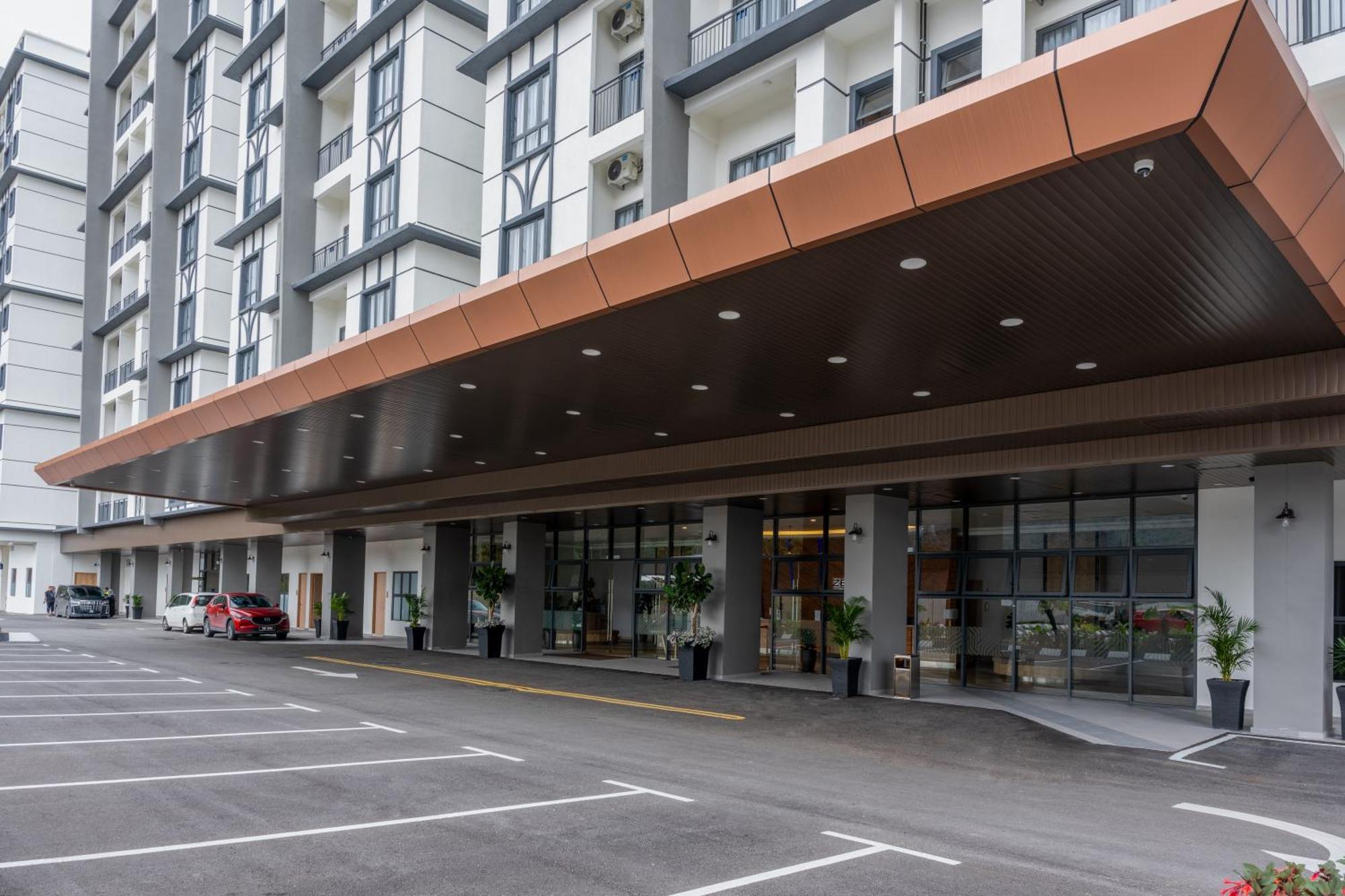 Zenith Suites Cameron 丹那拉打 外观 照片